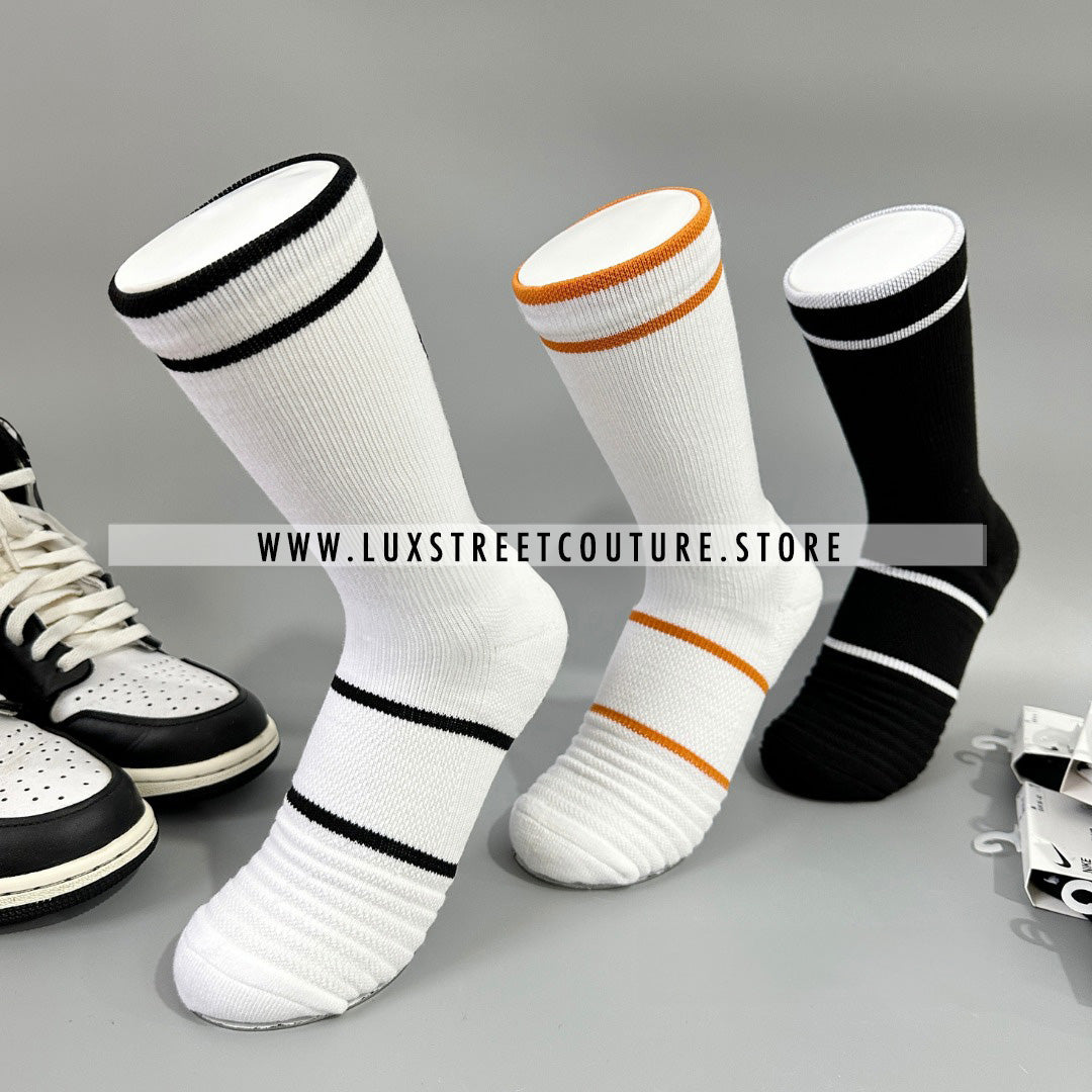 NlKE LINED SOCKS ( 3 PAIRS )