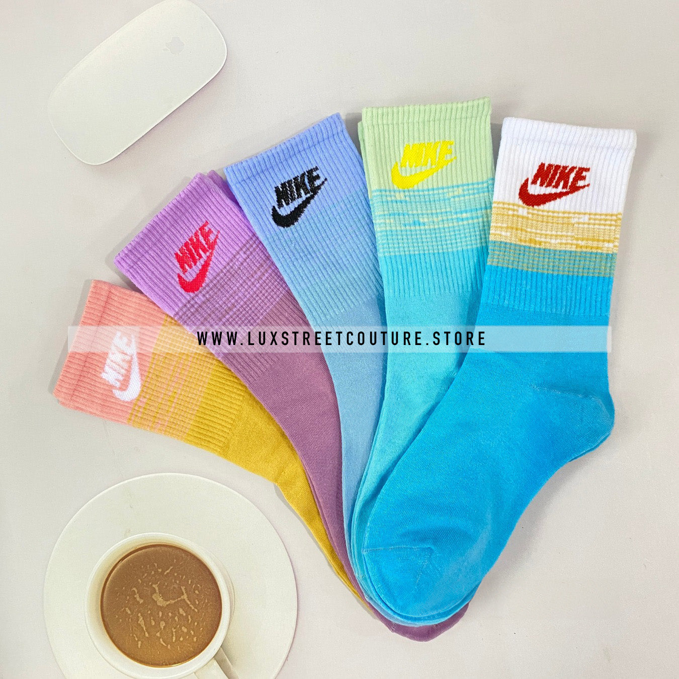 NlKE MULTICOLOR SOCKS ( 5 PAIRS )