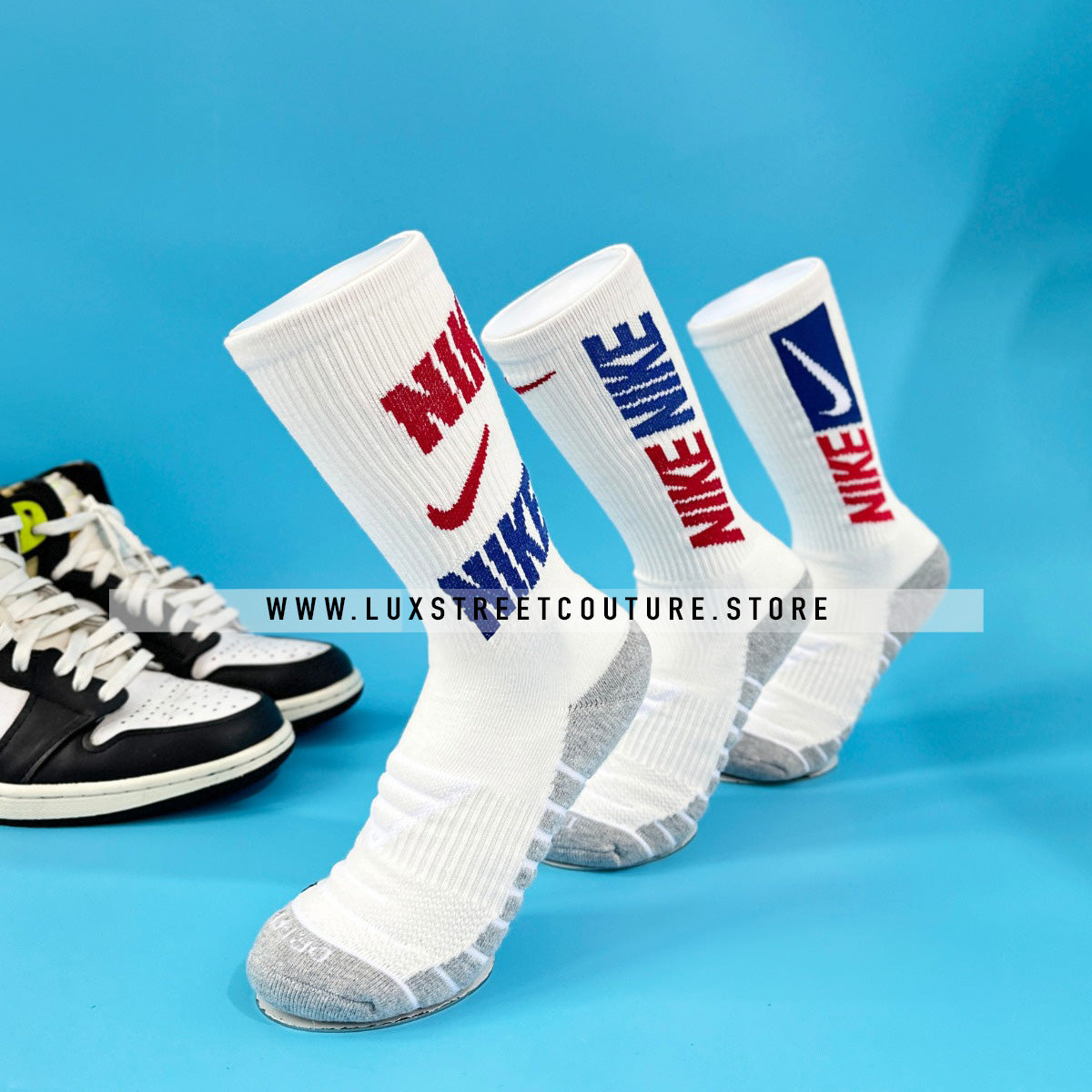 NlKE TRENDY CUSHIONED SOCKS ( 3 PAIRS)