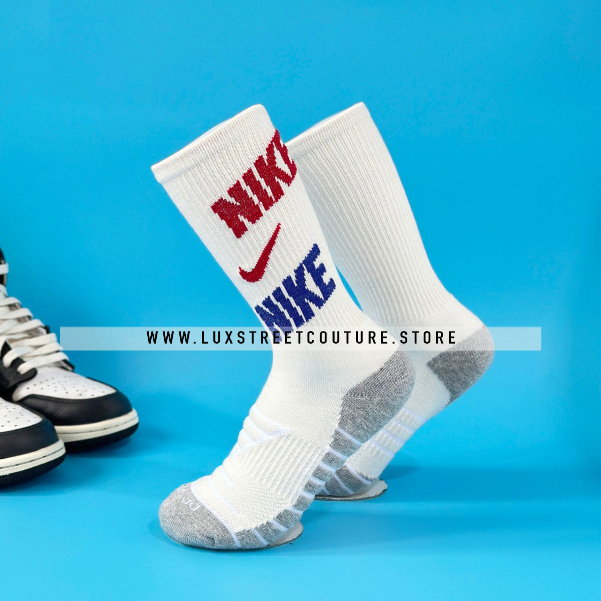 NlKE TRENDY CUSHIONED SOCKS ( 3 PAIRS)